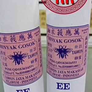 Minyak Gosok Cap Tawon asli Makassar ukuran EE 60 ml